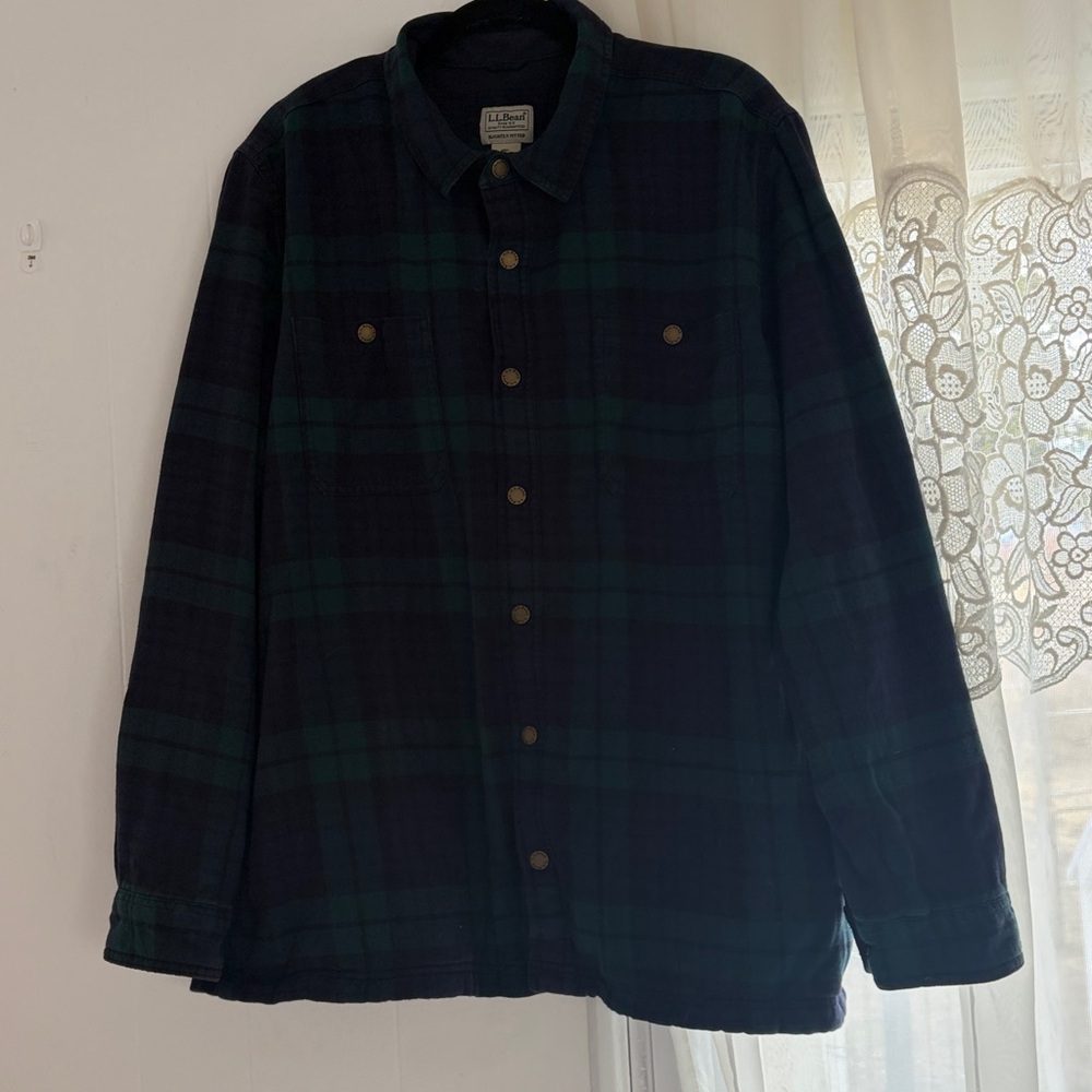 L.L. Bean Slightly Fitted Jacket Mens XL Fleece Lined Plaid Flannel Shacket